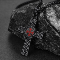 Colar com pingente de cruz celta dos Cavaleiros Templários para homens e mulheres