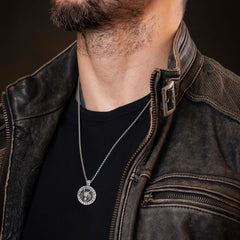 Colar com Medalha de Lobo Viking e Runas, Joia Masculina