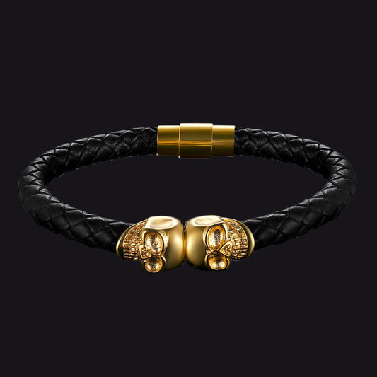 Pulseira de caveira de couro trançado preto