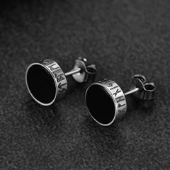 Brincos de pino Viking Rune de prata esterlina com runas Viking Rune de ônix preto para homens