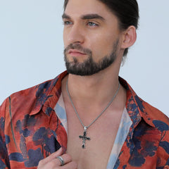 Colar vintage com pingente de cruz crucifixo Jesus masculino