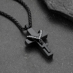 Colar com pingente de urna de cremação com cruz dupla personalizada e cinzas
