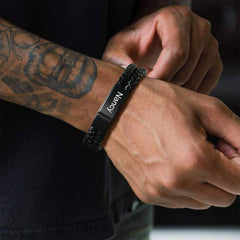 Pulseira Son com punho de couro trançado duplo preto personalizada e gravada