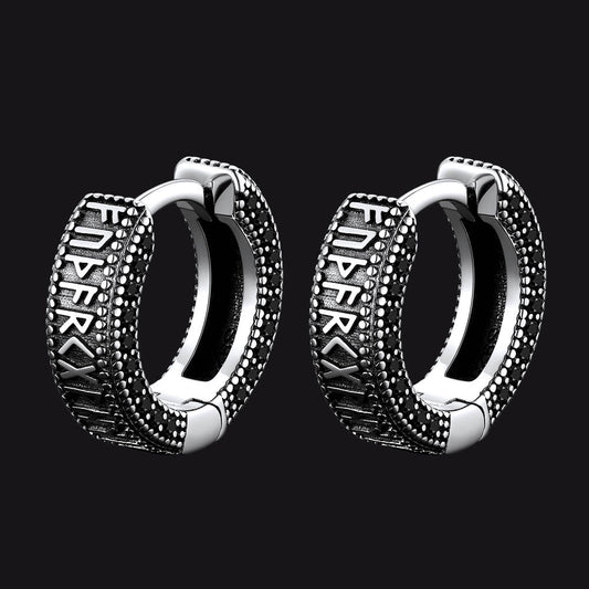Brincos de argola Viking Rune de prata esterlina com zircônia preta para homens