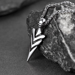 Colar com pingente de ponta de flecha e lança vintage masculino