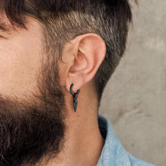 Brincos de argola com ponta de flecha e runa viking nórdica, Gungnir, para homens