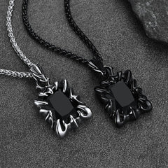 Colar masculino gótico com garra de dragão e cristal rubi