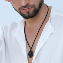Colar masculino com medalha católica gravada de São Cristóvão