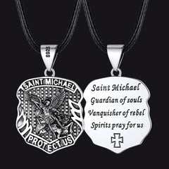 Colar com pingente católico de São Miguel para homens