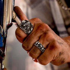 Anel de caveira estilo motociclista gótico punk masculino