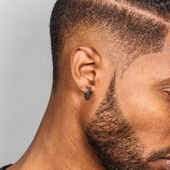 Brincos de argola triangulares clássicos para homens e mulheres