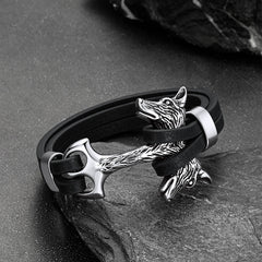 Pulseira de couro com cabeça dupla de lobo viking