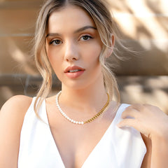 Meia gargantilha de pérola branca de 8 mm e corrente de elos cubanos de 7 mm