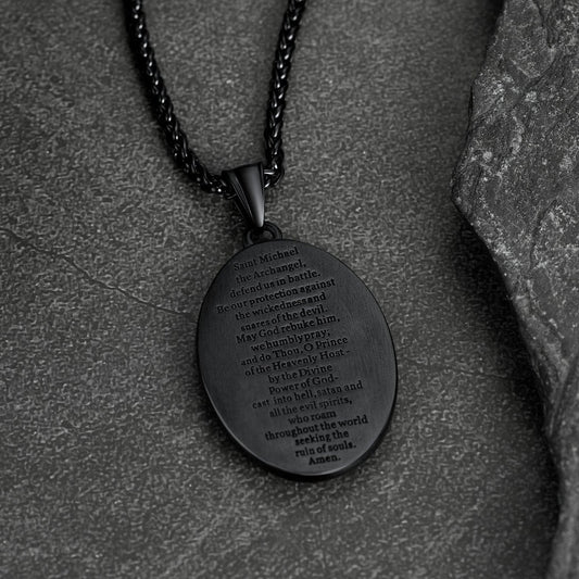 Colar com Medalha Oval Arcanjo São Miguel