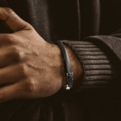 Pulseira de punho com cabeças de lobo nórdicas vikings