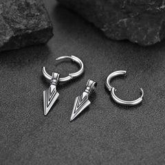 Brincos de argola com ponta de flecha e runa viking nórdica, Gungnir, para homens