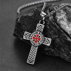 Colar com pingente de cruz celta dos Cavaleiros Templários para homens e mulheres