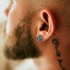 Brincos de pino Viking Rune de prata esterlina Viking Thors Hammer com runas em