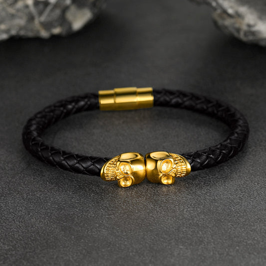 Pulseira de caveira de couro trançado preto