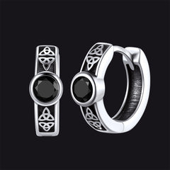 Brincos de argola Huggie com nó celta de ônix preto para homens