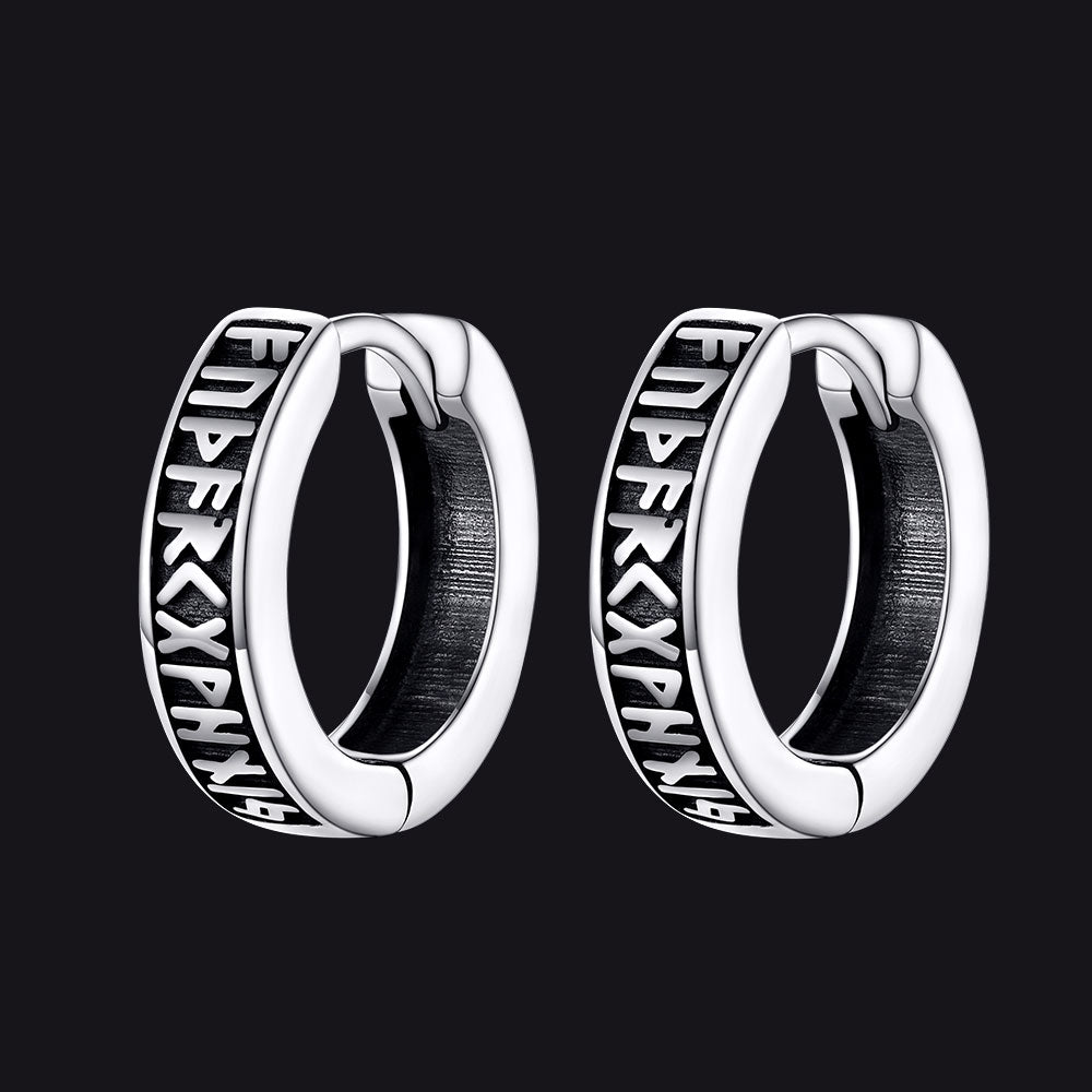 Brincos de argola Huggie com runas Viking de prata esterlina e runas Viking nórdicas