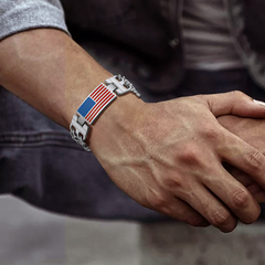 Armband mit kubanischer Gliederkette mit amerikanischer Flagge und 8 mm Breite