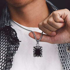 Gothic Kristall Rubin Drachenklaue Halskette Herren