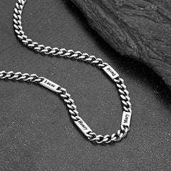 Colar com nome e elo de corrente cubana gravados personalizados