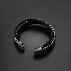 Pulseira de couro trançado preto personalizada com corrente Son