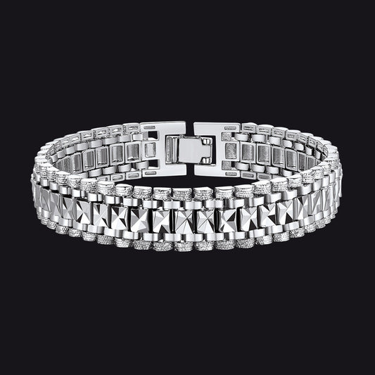 Klobiges Uhrenarmband mit Gliederkette