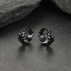 Brincos Huggie de argola com pequenas folhas de prata esterlina para homens e mulheres