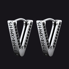 Brincos de argola triangulares Viking Rune de prata esterlina com zircônia preta para homens