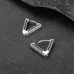 Brincos de argola triangulares Viking Rune de prata esterlina com zircônia preta para homens