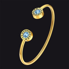 Pulseiras com pedras de nascimento e algarismos romanos