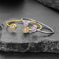 Pulseiras com pedras de nascimento e algarismos romanos