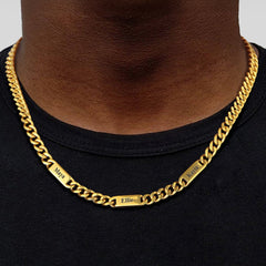Colar com nome e elo de corrente cubana gravados personalizados