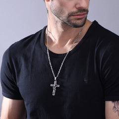 Colar Gótico Masculino com Cruz de Cobra em Aço Inoxidável