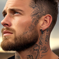 Brincos de argola triangulares Viking Rune de prata esterlina com zircônia preta para homens