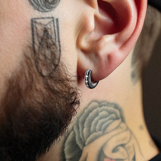 Gothic Skull Huggie Creolen für Männer und Frauen