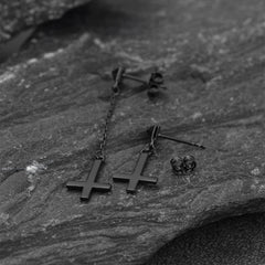 Ohrstecker aus Sterlingsilber mit umgedrehtem Kreuz, baumelnd, für Männer und Frauen