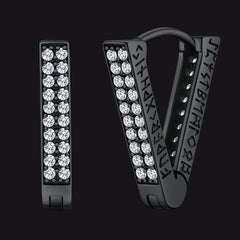Brincos de argola triangulares com zircônia cúbica e runas vikings para homens