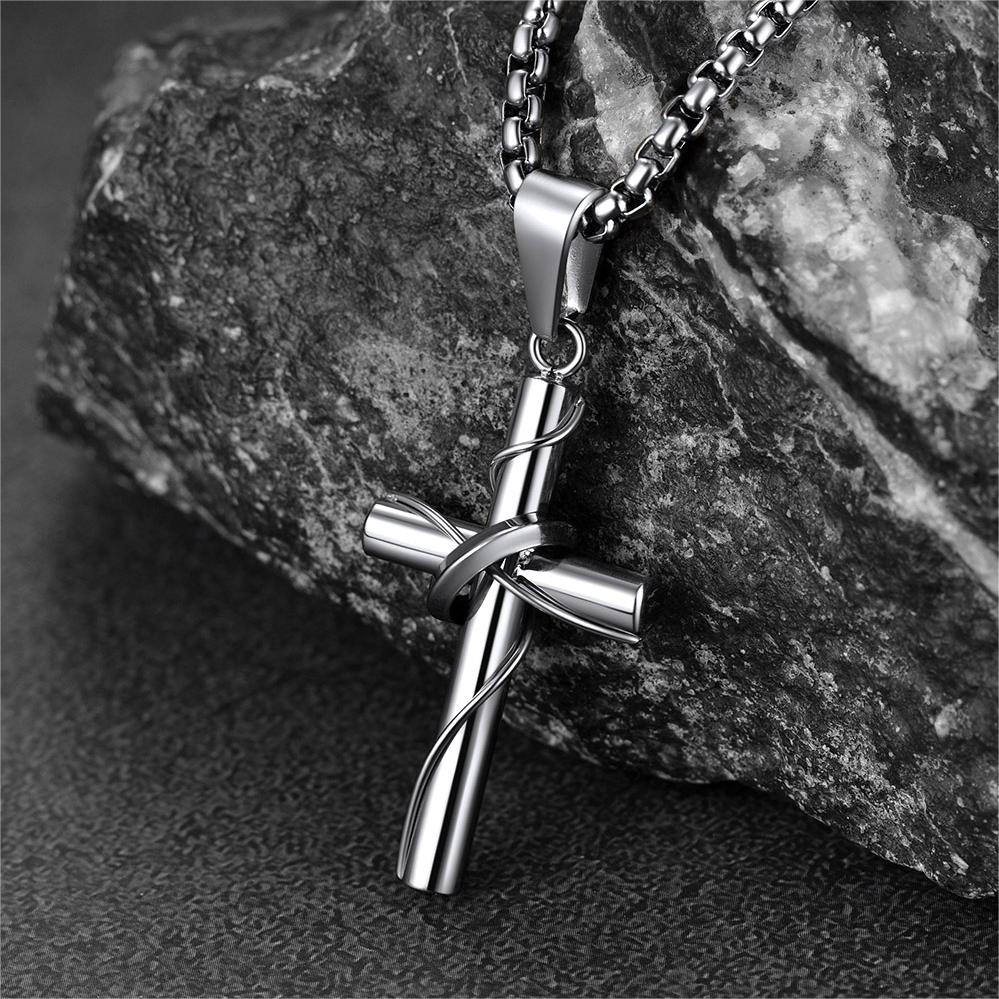 Colar com pingente de cruz e anel de halo cristão masculino