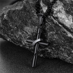 Colar com pingente de cruz e anel de halo cristão masculino