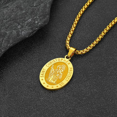 Colar masculino oval cristão com medalha de proteção de São Cristóvão