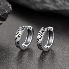 Keltischer Knoten-Huggie-Creolen aus Sterlingsilber für Herren