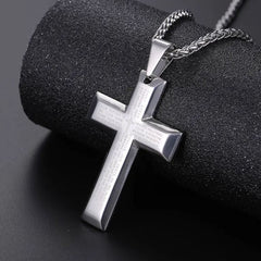 Colar de cruz com oração do Senhor cristão para homens