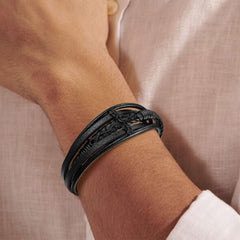 Pulseira de couro trançado com cruz de rosa negra cristã