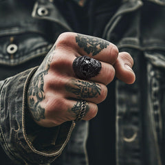Anel de motociclista punk de aço inoxidável com esqueleto de caveira